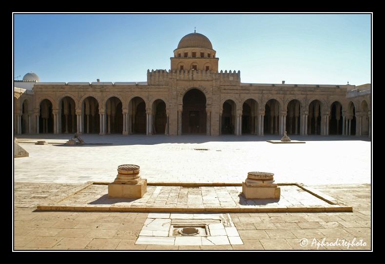 231 Kairouan, la grande mosquee